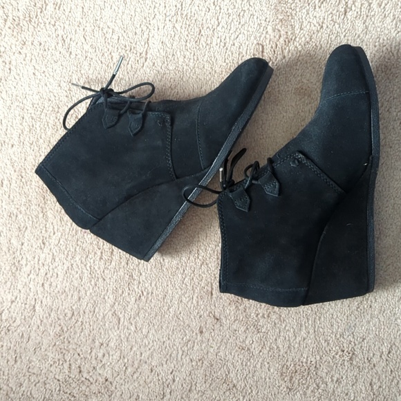 Wedge booties - Picture 2 of 4